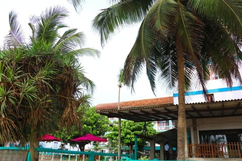 Topaz Beach Hotel Vacation rental in Negombo