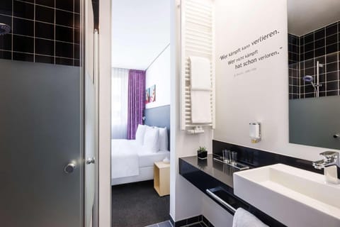 Lindern Hotel Frankfurt Sportpark, part of JdV by Hyatt Vacation rental in Frankfurt