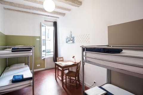 Hostel Vertigo Vieux-Port Vacation rental in Marseille