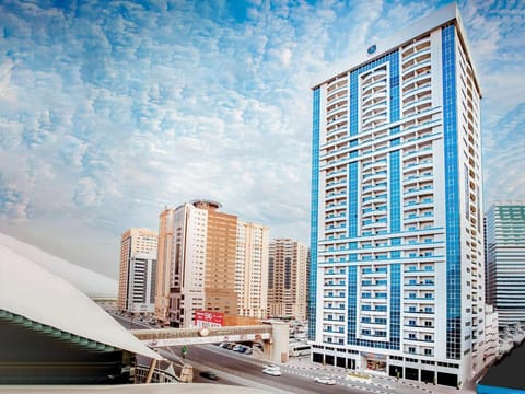 Golden Sands Hotel Vacation rental in Al Sharjah