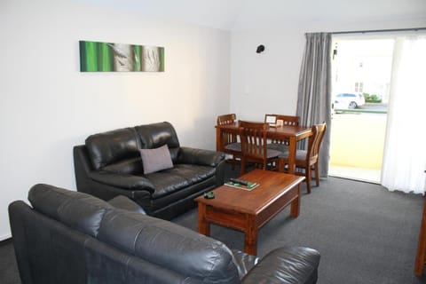 Birchwood Manor Motel Vacation rental in Invercargill