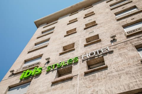 ibis Styles Marseille Centre Prado Castellane Vacation rental in Marseille