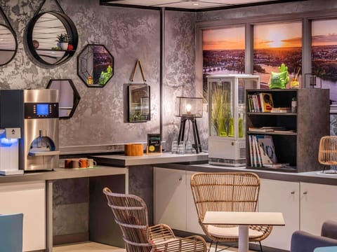 ibis Styles Blois Centre Gare Vacation rental in Blois