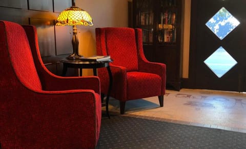 The Crown Hotel Vacation rental in Napier