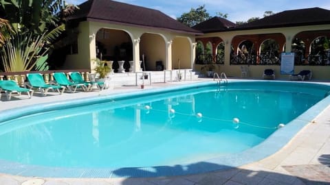 Pure Garden Resort Negril Hotel in Westmoreland Parish