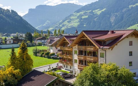 Ferienhotel Sonnenhof Vacation rental in Zell am Ziller