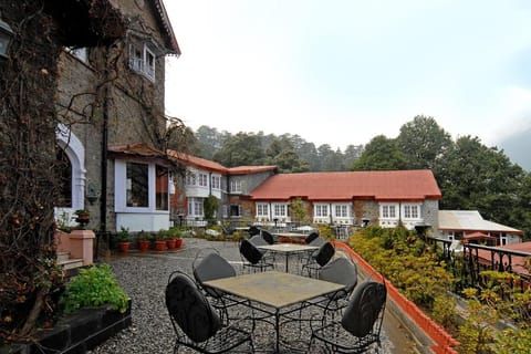 The Naini Retreat, Nainital by Leisure Hotels Hotel in Uttarakhand
