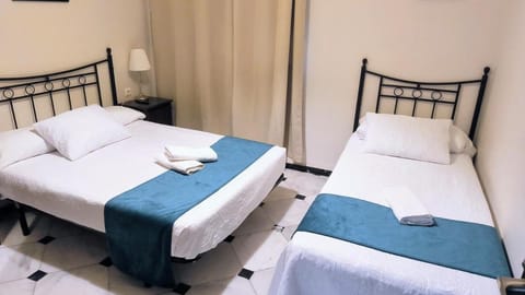 Pension Perez Montilla Vacation rental in Seville