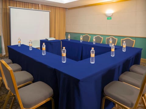 Holiday Inn Express Torreon Vacation rental in Torreón