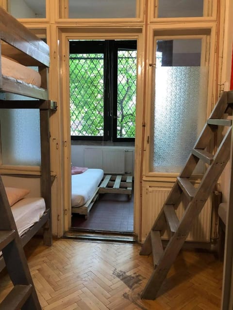 Baroque Hostel & Coworking Vacation rental in Budapest