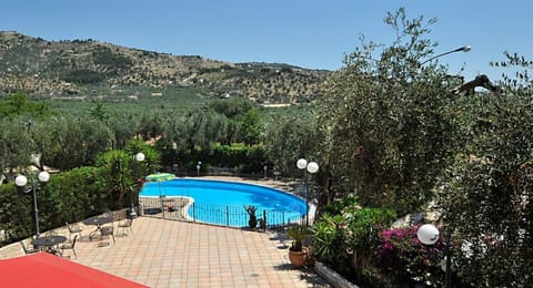 Hotel Apeneste Vacation rental in Mattinata