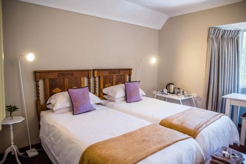 5th Avenue Gooseberry Guest House Bed and Breakfast in Johannesburg