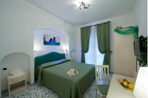 Hotel La Conchiglia Vacation rental in Praiano