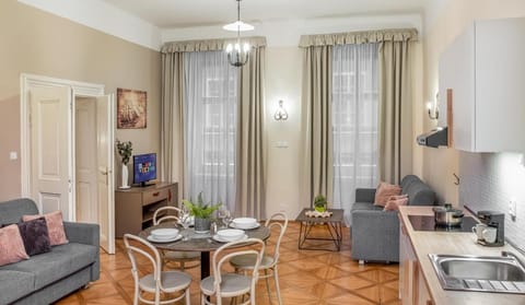 Six Continents Vacation rental in Prague