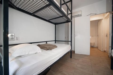 Enjoy Hostel Vacation rental in Paris