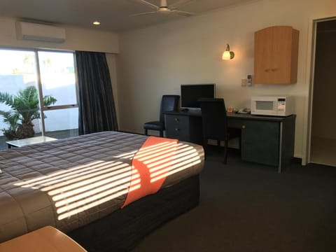 Pacific Harbour Motor Inn Vacation rental in Gisborne