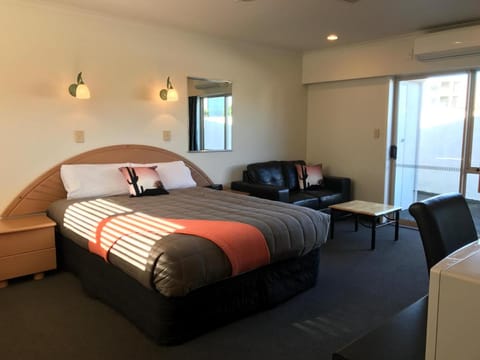 Pacific Harbour Motor Inn Vacation rental in Gisborne