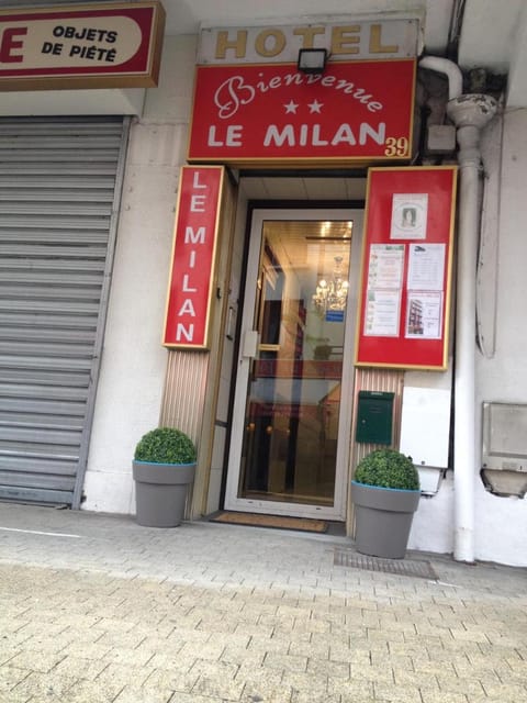 Hôtel Le Milan Vacation rental in Lourdes