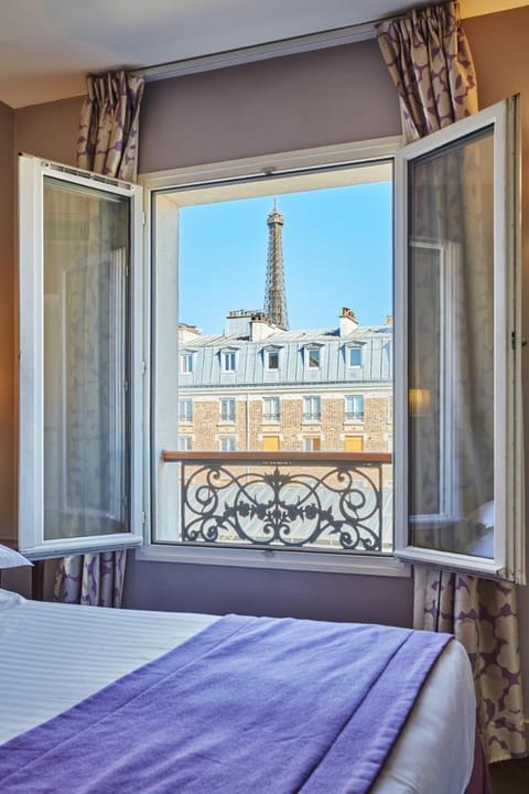 Hotel Le Relais Saint Charles Vacation rental in Paris