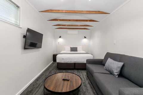 Poenamo Hotel Vacation rental in Auckland