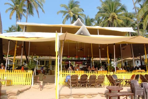Cuba Premium Huts Resort in Canacona