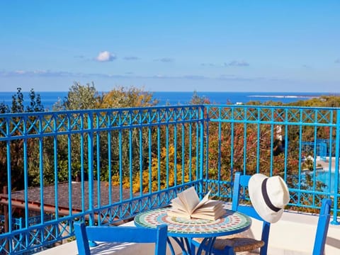 Azzurro Luxury Holiday Villas Vacation rental in Peyia