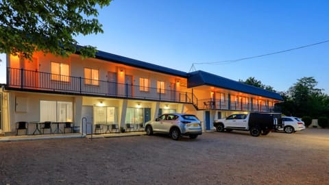 Tumut Farrington motel Vacation rental in Tumut