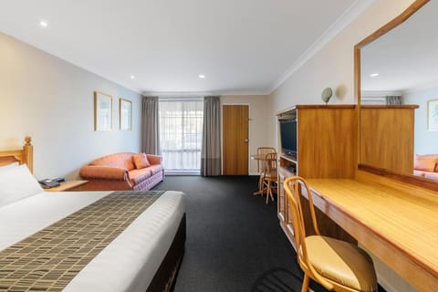 Best Western Ambassador Motor Inn & Apartments Motel in North Wagga Wagga