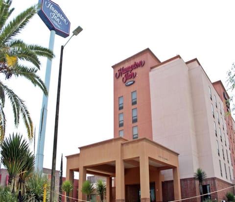 Hampton Inn By Hilton Saltillo Airport Area Vacation rental in Saltillo