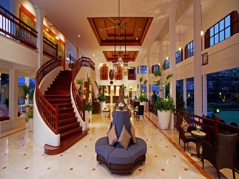 Centara Grand Beach Resort & Villas Hua Hin (SHA Extra Plus) Hotel in Hua Hin District