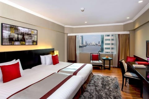 Ramada Plaza Menam Riverside Hotel in Bangkok