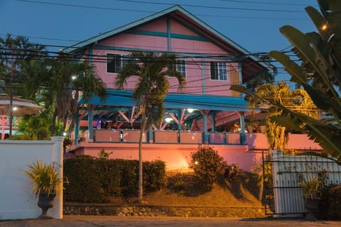 Half Moon Blue Hotel Hotel in Western Tobago