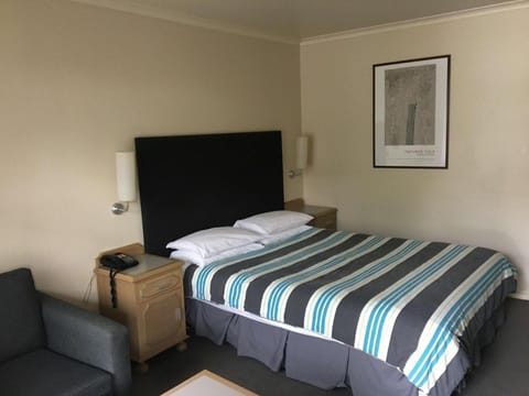 Best Western Plus The Tudor-Box Hill Vacation rental in Melbourne