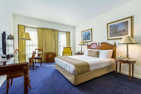 Quality Hotel Canterbury International Vacation rental in Melbourne