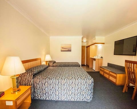 Comfort Inn Bay Of Isles Vacation rental in Esperance