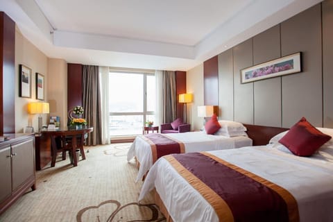 Ramada Plaza Shaoguan City Centre Hotel in Guangdong