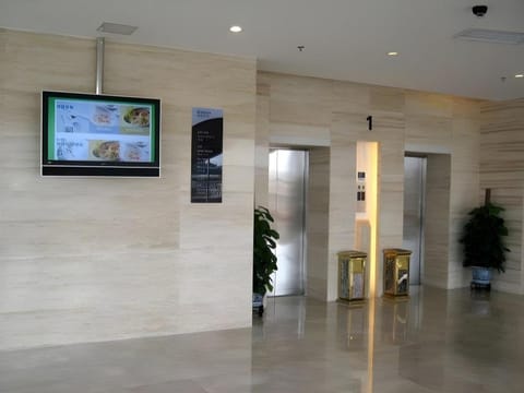 Holiday Inn Express Tianjin Dongli Vacation rental in Tianjin