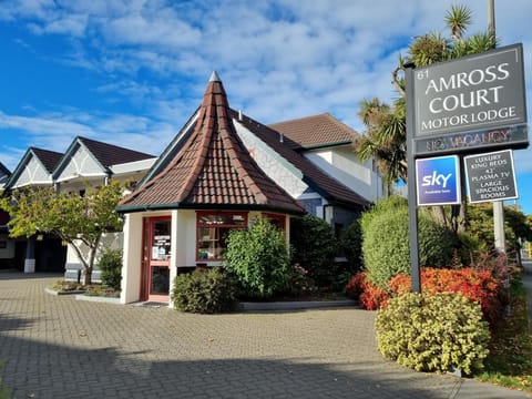 Amross Court Motor Lodge Vacation rental in Christchurch