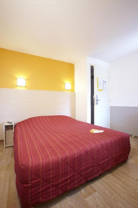 Premiere Classe Avignon - Courtine Gare Vacation rental in Avignon