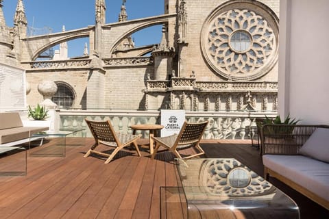 Puerta Catedral Suites Vacation rental in Seville