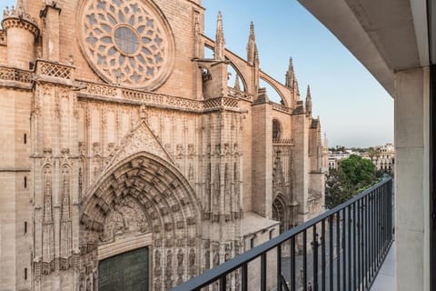 Puerta Catedral Suites Vacation rental in Seville