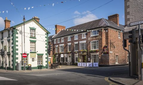 The Royal Oak Hotel Vacation rental in Welshpool