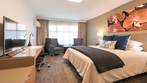 Distinction Hamilton Hotel and Conference Centre Vacation rental in Hamilton