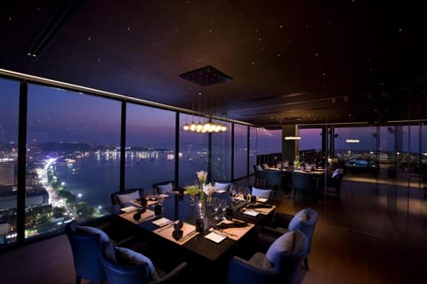 Hilton Pattaya - SHA Extra Plus Resort in Pattaya City
