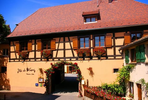 B&B Le Clos des Raisins Vacation rental in Colmar