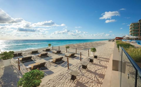 Hard Rock Hotel Cancun - All Inclusive Vacation rental in Cancun