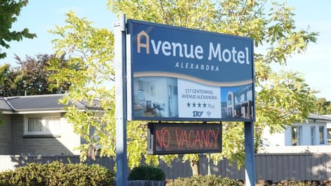 ASURE Avenue Motel Vacation rental in Alexandra