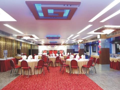 Sapphire Regency Hotel Hotel in Vadodara