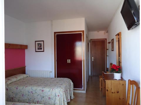 Hostal Magnolia Vacation rental in Lloret de Mar