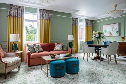 Four Seasons Hotel Hampshire Vacation rental in England